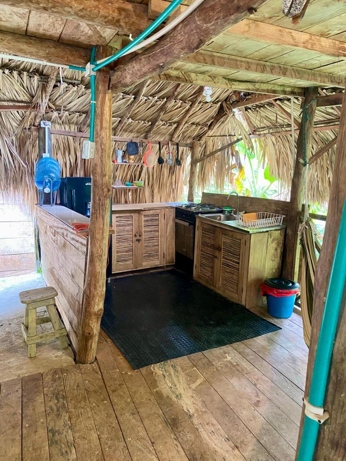 Private Beach House Maloka Surf Puerto Limon Exterior photo